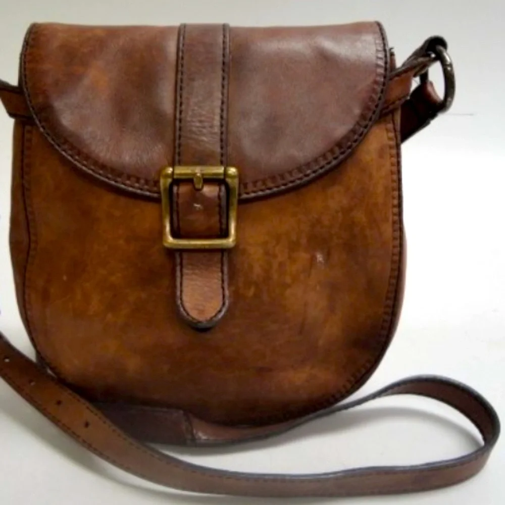 CLOSE OUT SALE FOSSIL🗝️ (VRI) Vintage Re-Issue Crossbody Key Fob - Picture 13 of 15